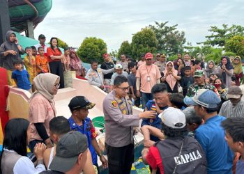 Kapolres Lampung Selatan Pimpin Evakuasi Anak Terjebak di Waterboom DAYN
