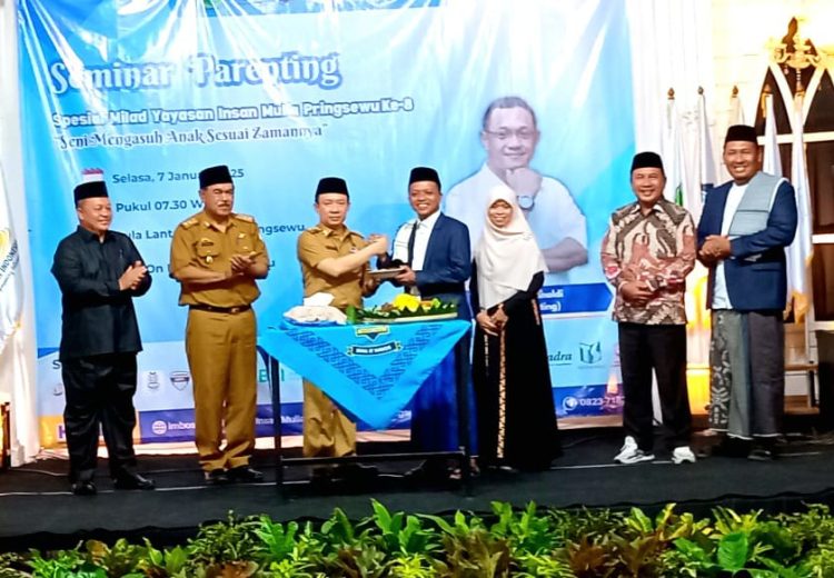 Rayakan Milad Ke-8, Yayasan IMBOS Pringsewu Gelar Seminar Parenting Bertema “Seni Mengasuh Anak Sesuai Zamannya”