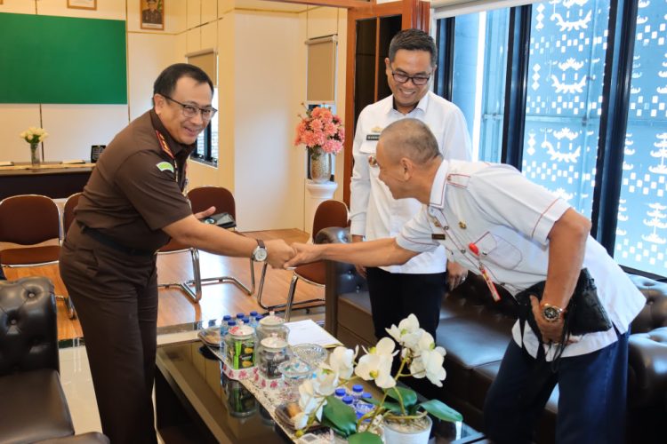 Kerja Sama Dinas Kominfo Lampung Utara dan Kejaksaan Negeri untuk Penanganan Hukum Perdata dan Tata Usaha Negara