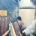 Polres Lampung Selatan Bersama Puskesmas Kalianda Lakukan Fogging Cegah Penyebaran DBD