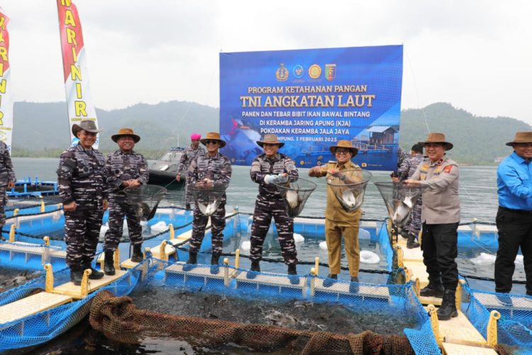 Waka Polda Lampung Dampingi KSAL Tinjau Program Ketahanan Pangan dan Makan Bergizi Gratis