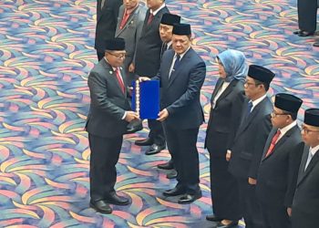 Pj Gubernur Lampung Lantik 12 Pejabat Eselon II, Dorong Inovasi dan Dedikasi