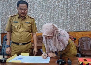 Luluk Tantri Elvandari Resmi Jabat Plt. Sekwan DPRD Lampung Selatan