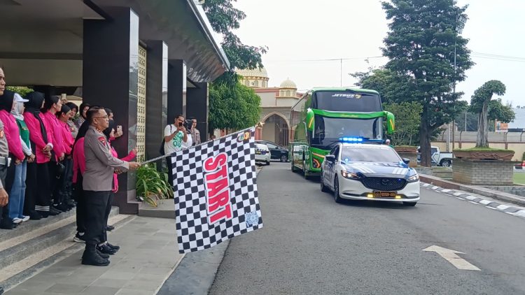 Kapolda Lampung Lepas Peserta Tour of Kemala 2025, Tekankan Sportivitas dan Semangat Juang