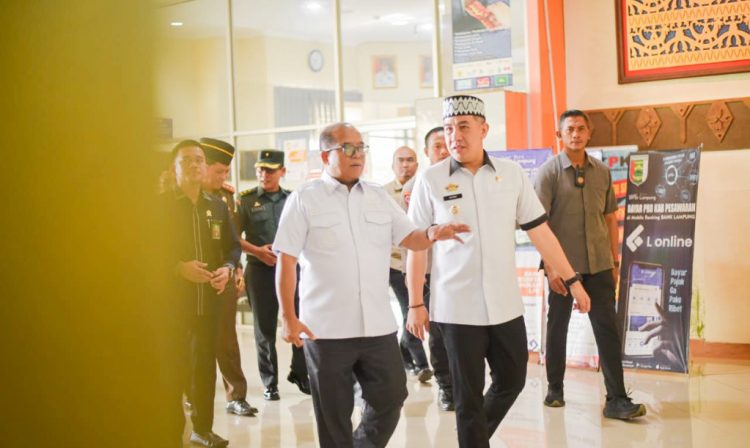 Bupati Dendi Ramadhona Sambut Kunjungan Pj Gubernur Lampung, Bahas Pembangunan dan Stabilitas Daerah