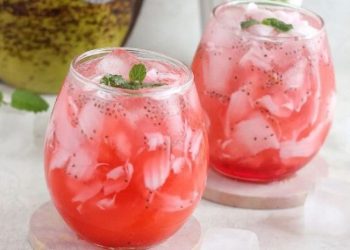 Es Kopyor Kelapa Muda: Kenikmatan Surgawi Pelepas Dahaga di Siang Hari