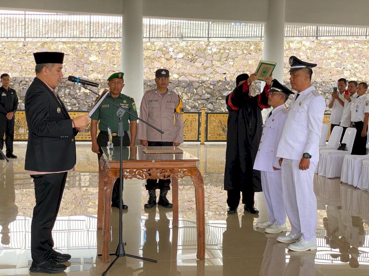 Bupati Dendi Lantik Pj Kepala Desa Khepong Jaya dan Sukaraja, Tekankan Pengabdian untuk Masyarakat