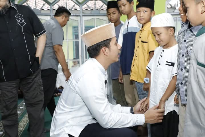 Pemkab Lampung Selatan Gelar Safari Ramadan di Rajabasa, Santuni Anak Yatim dan Salurkan Bantuan Masjid