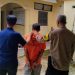 Mengaku Petugas PLN, Pria Asal Bekasi Diciduk Saat Curi Kabel Listrik di Pringsewu