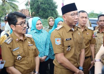 Gubernur Lampung dan Bupati Lampung Utara Resmikan Groundbreaking Perbaikan Jalan di Abung Timur