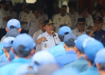 Bupati Lampung Barat Motivasi Petugas Damkar: Garda Terdepan Keselamatan Warga