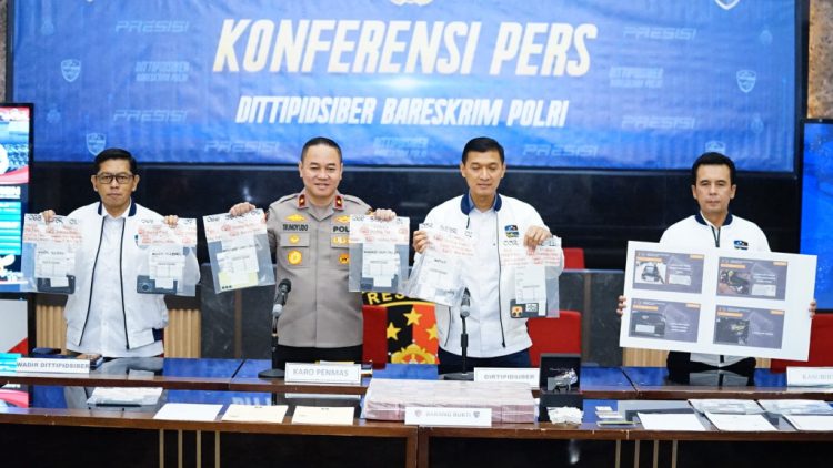 Bareskrim Gerebek Sindikat Penipuan Trading, Puluhan Korban Rugi Rp105 Miliar