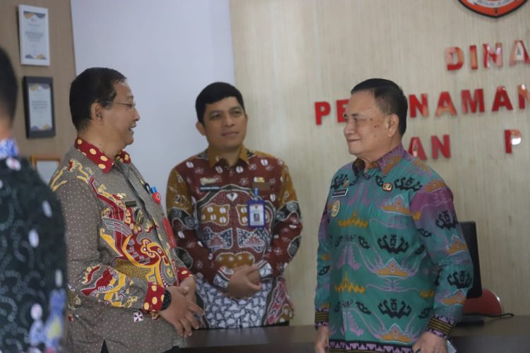 Wabup Lampung Barat Sidak Pegawai, Peringatkan Soal Kedisiplinan