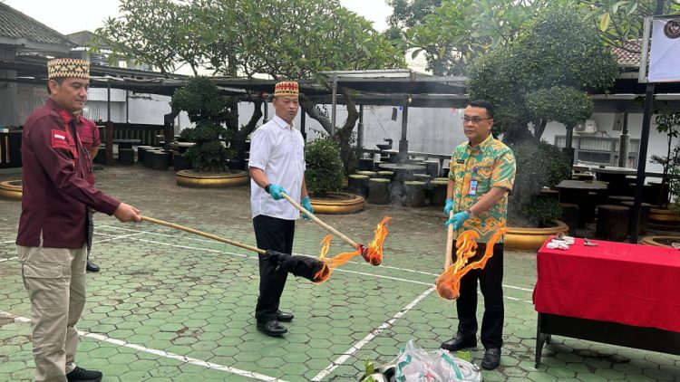 Safari Ramadan di Lapas Kalianda: Kakanwil Bukber, Panen Patin, dan Berbagi Bantuan