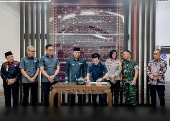 Dukung Pengawasan PSU, Bawaslu dan Pemkab Pesawaran Teken NPHD