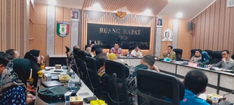 DPRD Pringsewu Sidak Ambulans, Ungkap Kendaraan Mati Pajak dan Tak Layak Jalan