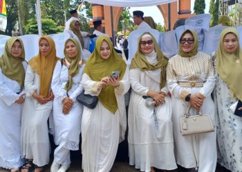 Mengurai Lima Jalan Menuju Surga, Ustadz Abdul Somad Ajak Jamaah Tanggamus Teguhkan Tauhid dan Silaturahmi