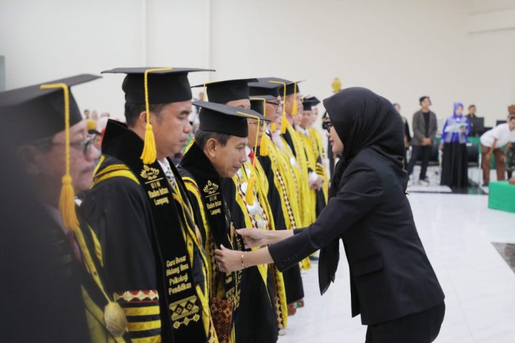 15 Guru Besar UIN Raden Intan Lampung Dikukuhkan, Wagub Jihan: Ini Tonggak Kemajuan Intelektual dan Spiritual Lampung
