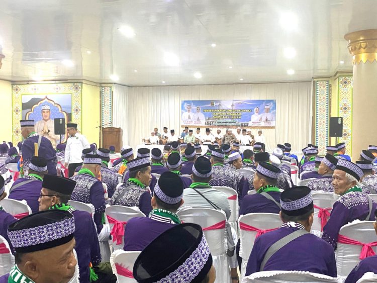 Langkah Suci Dimulai: 196 Jamaah Haji Pesawaran Kloter Pertama Dilepas Menuju Tanah Suci