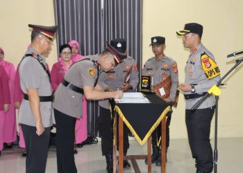 Estafet Kepemimpinan di Polres Pringsewu: Enam Jabatan Strategis Berganti, Kapolres Tegaskan Semangat Baru Pelayanan Publik