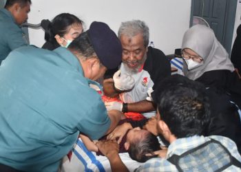 Khitan Massal & Donor Darah Warnai HUT ke-60 Lanal Lampung: Antusias Warga Tinggi, Kemanusiaan Jadi Prioritas