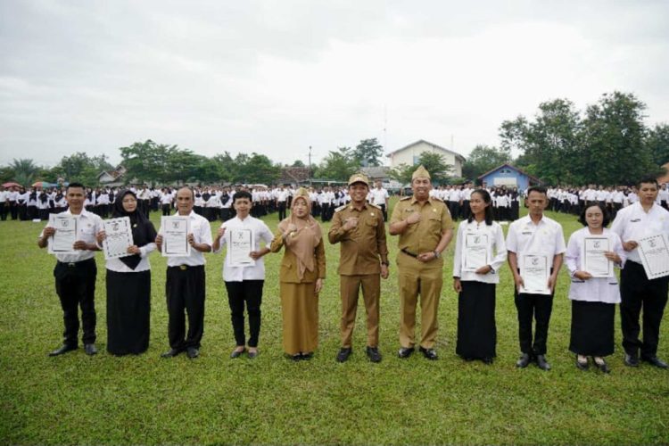 1.233 ASN-PPPK Pringsewu Diambil Sumpah, Bupati: ASN Bukan Sekadar Pekerjaan, Tapi Amanah Bangsa