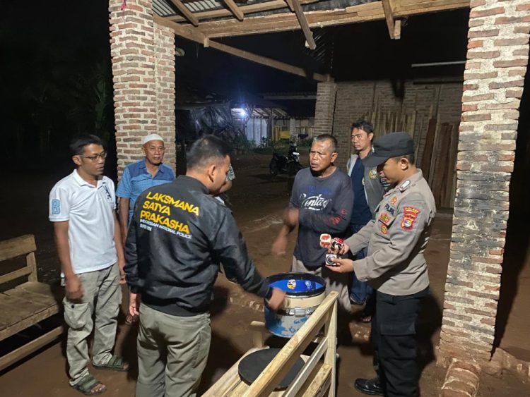 Polsek Sukoharjo Gerebek Arena Judi Koprok di Pandansari Selatan, Pelaku Kabur Tinggalkan Barang Bukti