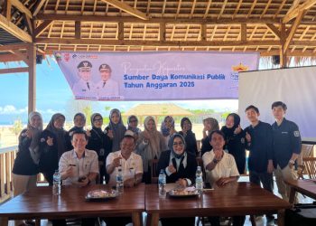 Kuatkan Kapasitas Penyiar, Komdigi Lampung Selatan & Dbfm 93.0 Gelar Pelatihan di Pantai Senaya