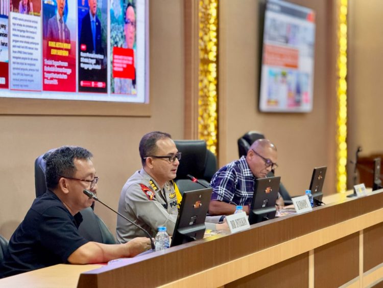 Polda Lampung Gelar Operasi Tuhuk Krakatau 2025, Amankan Ratusan Peselancar Dunia di Krui Pro