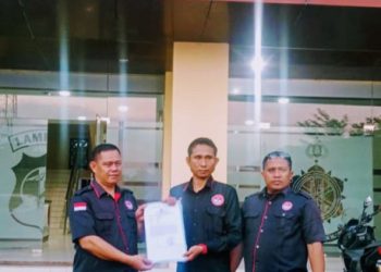 Jurnalis Dilaporkan ke Polda Lampung: Kasus Pencemaran Nama Baik di Media Sosial!