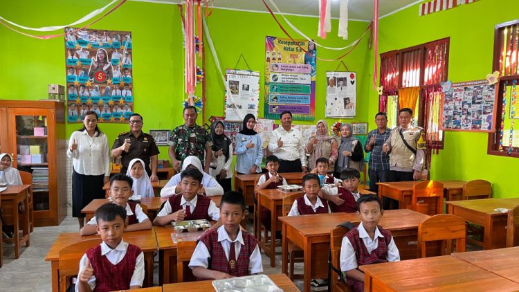Kejari Pringsewu Kawal Ketat Program Makan Bergizi Gratis Lewat Rapat Koordinasi dan Monitoring Lapangan