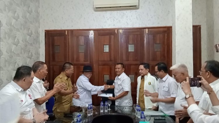 Faishol Djausal Mantap Maju, Serahkan 64 Dukungan Calon Ketua KONI Lampung