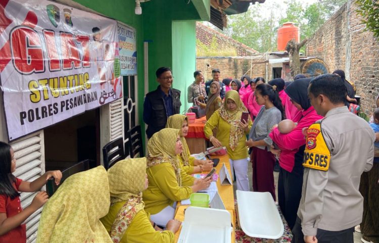 Sambut Hari Bhayangkara ke-79, Polres Pesawaran Gelar Layanan Kesehatan Gratis dan Edukasi Stunting untuk Warga