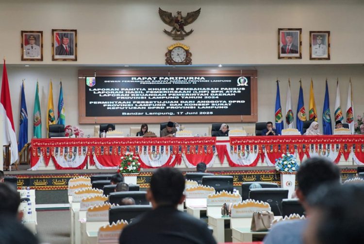 Rapat Paripurna DPRD Lampung Tingkat II: Dorong Tata Kelola Keuangan yang Transparan dan Akuntabel