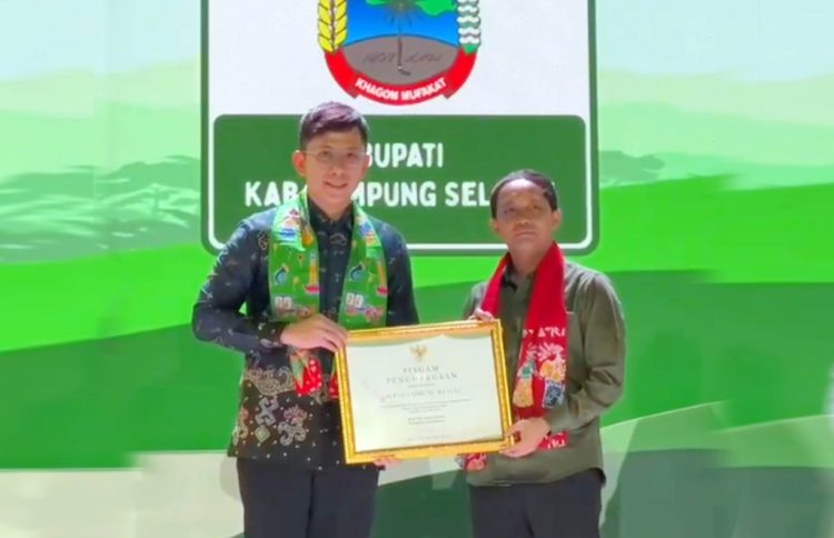Lampung Selatan Raih Penghargaan Nasional atas Komitmen Perhutanan Sosial dari Kementerian Kehutanan