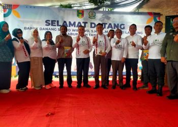 Jagung Dipanen, Integritas Ditanam: Tanggamus Pamer Kekuatan Desa Bersama Jaksa