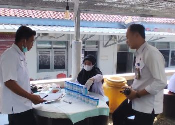 Komitmen Bebas Narkoba, Lapas Kalianda Gelar Tes Urine Pegawai dan WBP – Hasil 100 Persen Negatif