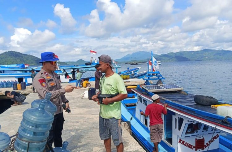 Polairud Pesawaran Gencarkan Edukasi Keselamatan Berlayar di Dermaga Ketapang, Wujud Nyata Polri Jaga Laut Aman