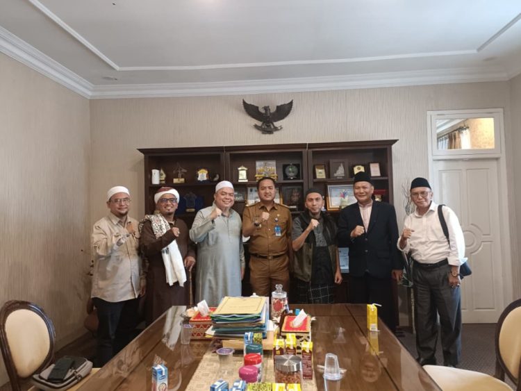 Thomas Amirico: “Bahkan Ada Kepala Sekolah yang Terpapar LGBT”