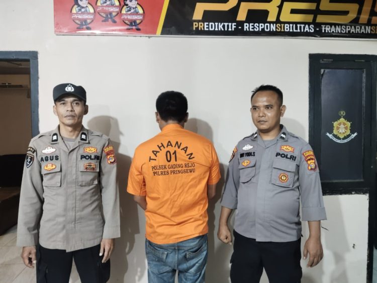 Gelapkan Uang Majikan untuk Judi Slot, Sopir Truk Dibekuk di Bekasi Setelah Buron