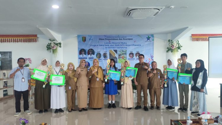 Yuvanka dan Salsabila Raih Juara 1 Lomba Resensi Buku Perpusda Lampung: Sorot Kritis Generasi Literasi!