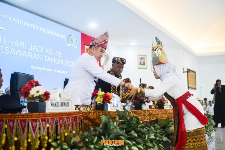 Rapat Paripurna Istimewa: 18 Tahun Pesawaran, Dari Mimpi Menjadi Kenyataan