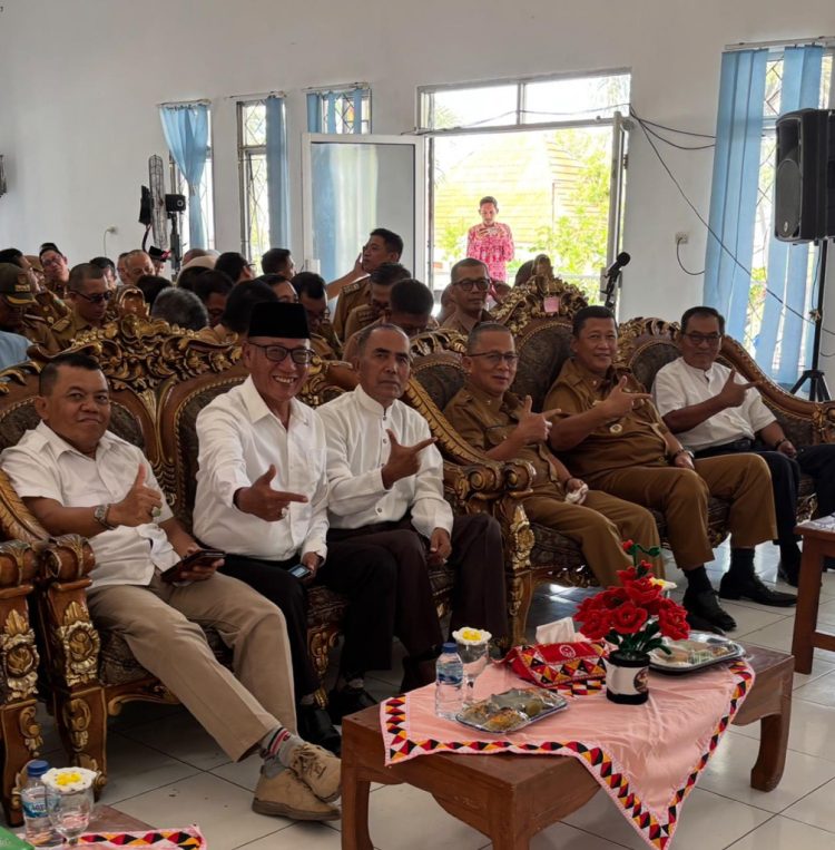 Pemkab Tanggamus Serahkan AHU kepada 20 Koperasi Merah Putih, Dorong Kebangkitan Ekonomi Desa