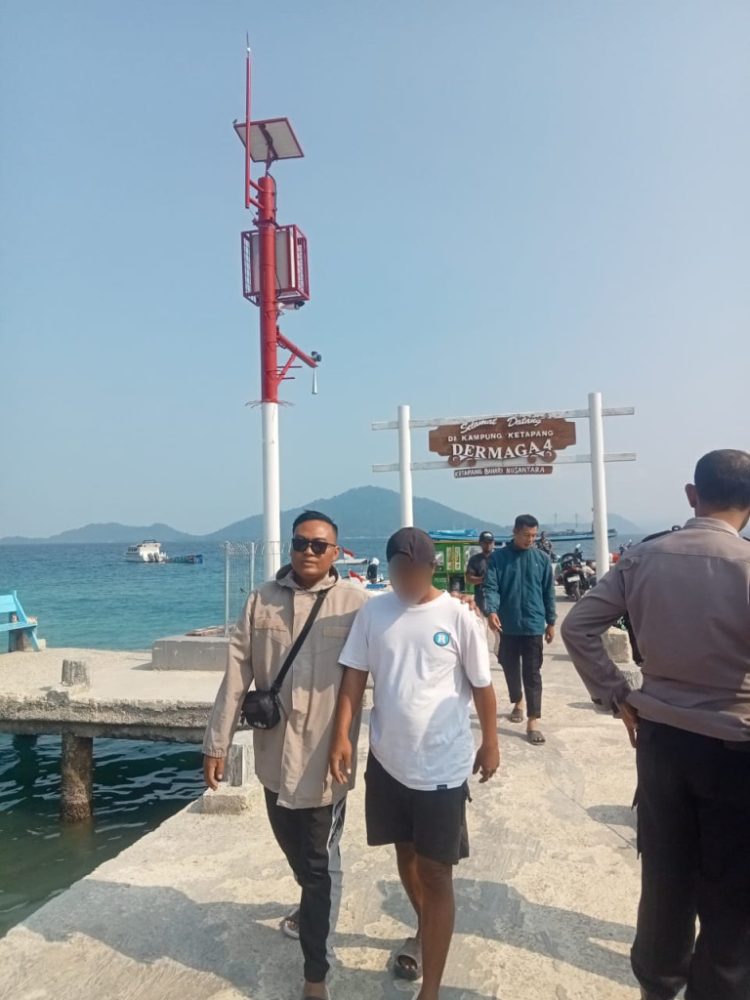 Gabungan, Ditpolairud Polda Lampung dan Sat Polaires Pesawaran Amankan Pelaku Curat Speedboat