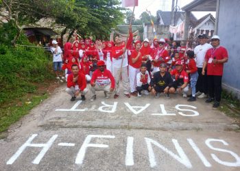 Semarak HUT RI ke-80, Warga Bukit Beringin Raya Gelar Jalan Sehat dan Lomba Meriah