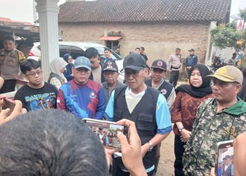 Pemkot Bandar Lampung Salurkan Bantuan Tunai untuk Warga Terdampak Banjir dan Longsor