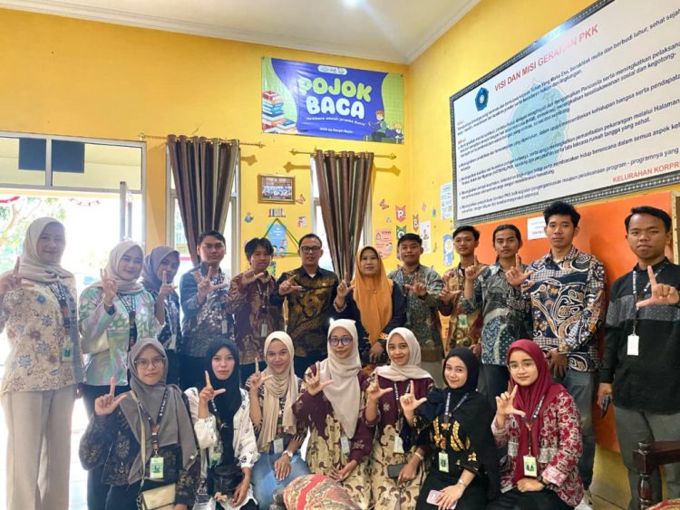 Tingkatkan Literasi, Mahasiswa KKN UIN Raden Intan Lampung Dirikan Pojok Baca di Korpri Raya