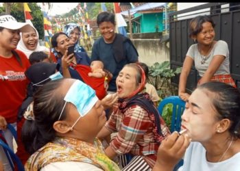 Lomba Nangkep Bebek dan Rias Wajah Bikin Ngakak dan Meriahkan Warga Desa Sukajaya