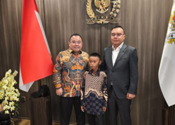 Raihan, Bocah Lampung yang Viral Panjat Tiang Bendera Dapat Apresiasi DPR RI