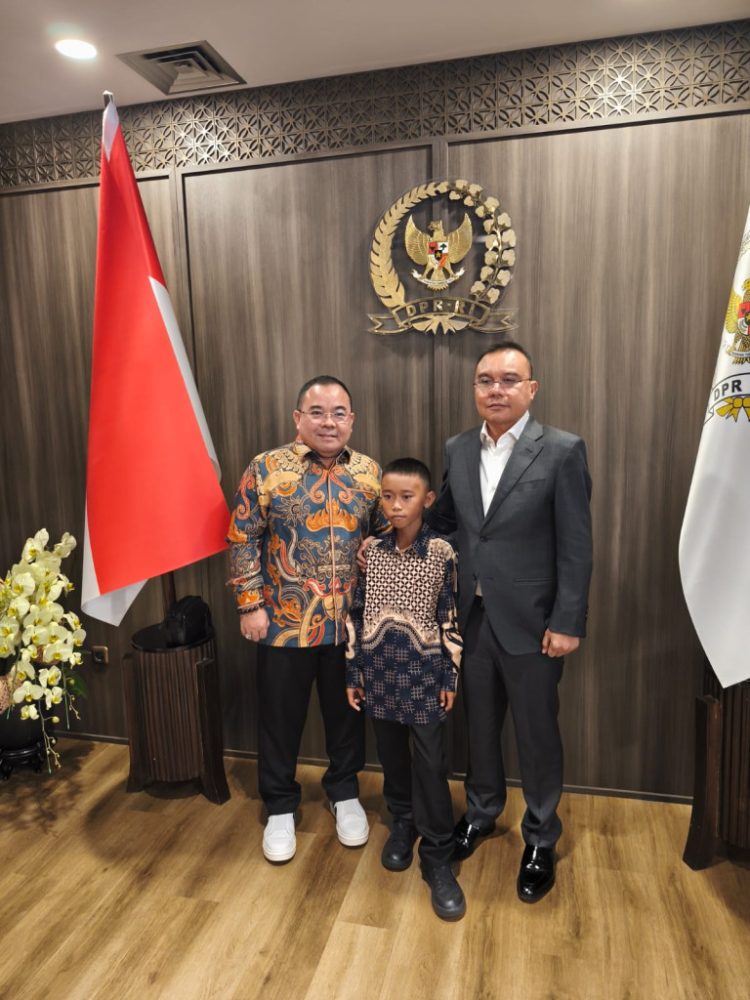 Raihan, Bocah Lampung yang Viral Panjat Tiang Bendera Dapat Apresiasi DPR RI